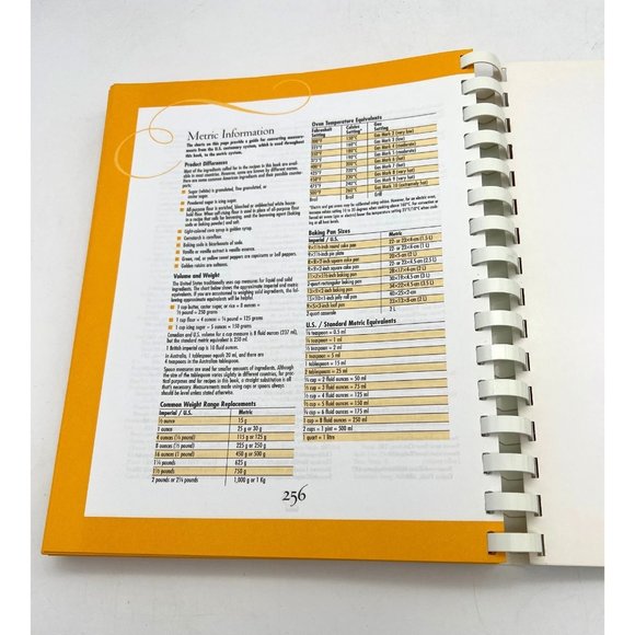 2004 5 Ingredient Slow Cooker Recipes Cookbook Better Homes & Gardens - Picture 8 of 8